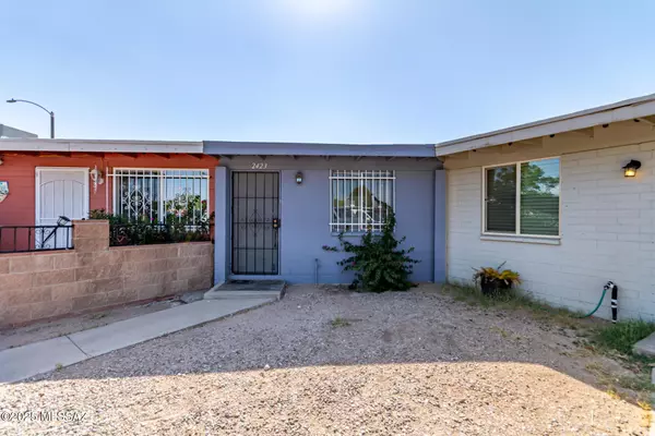 2423 E Parkside Drive, Tucson, AZ 85713