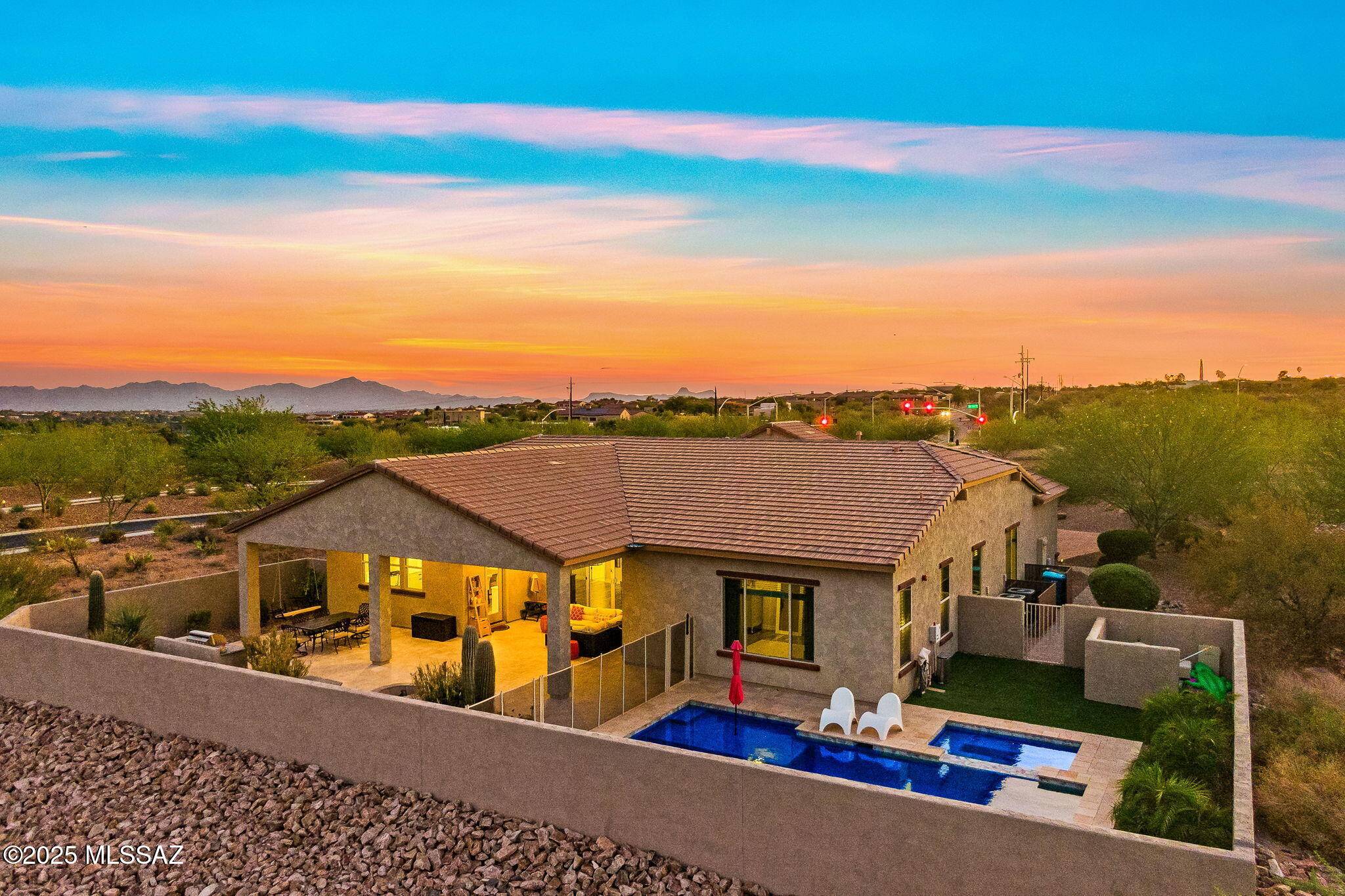 Tucson, AZ 85737,755 E Naranja Drive