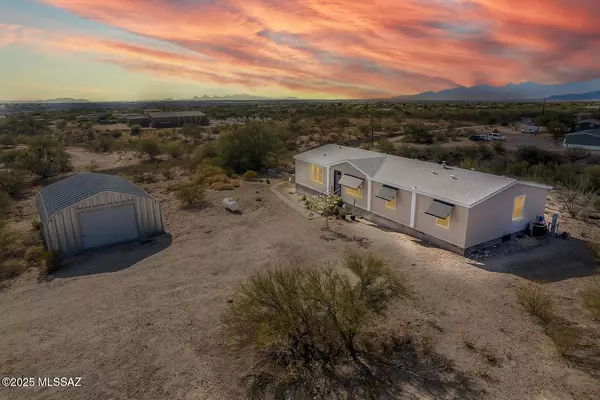 Vail, AZ 85641,11057 S Lava Peak Avenue