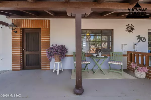 Green Valley, AZ 85614,221 S Paseo Tierra #APT A