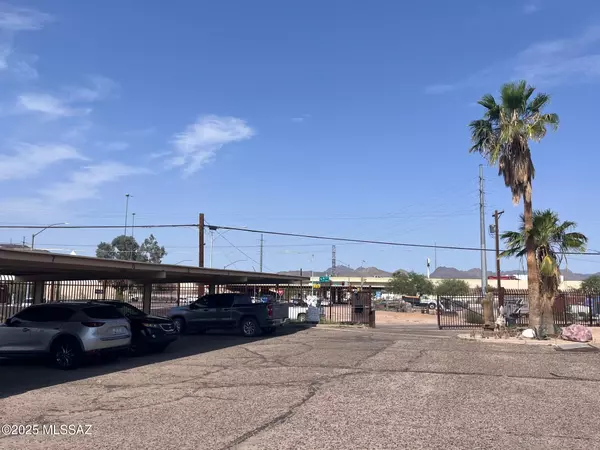 Tucson, AZ 85705,1106 N Anita Avenue #F