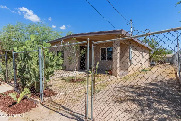 Tucson, AZ 85713,320 W 26th Street