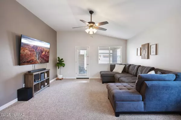 Marana, AZ 85653,8768 W Saguaro Moon Road