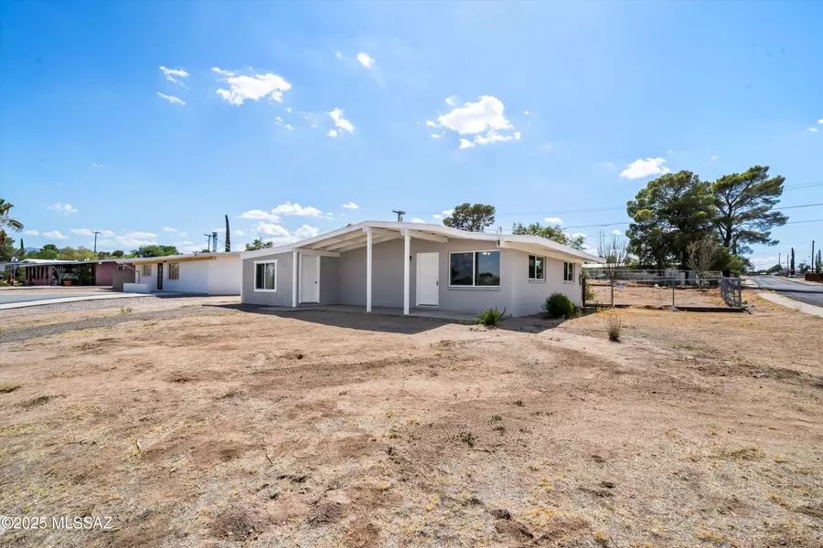202 S Avenue C, San Manuel, AZ 85631