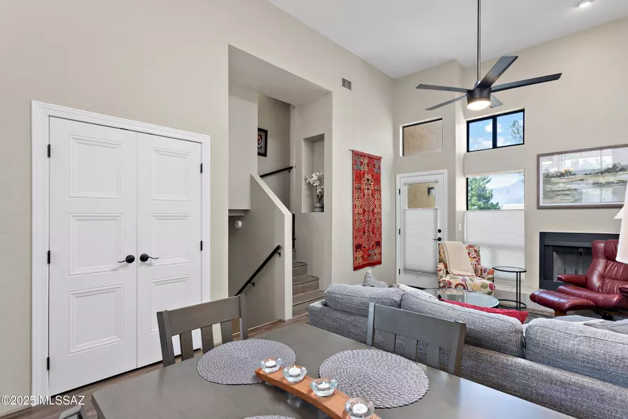 7620 E Callisto Circle  #212, Tucson, AZ 85715