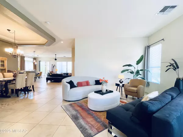 Marana, AZ 85658,13045 N Burrobush Loop