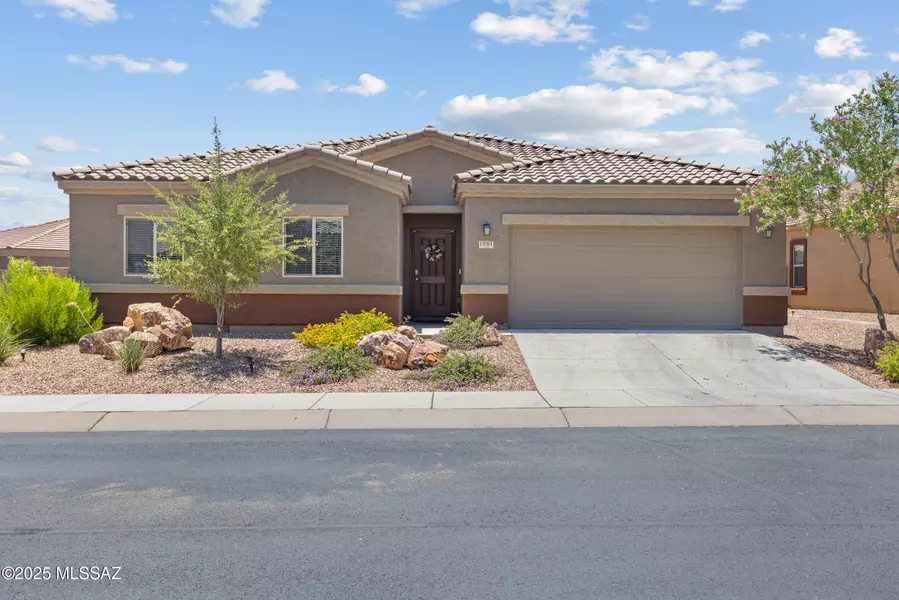 1061 W Valley Meadow Lane, Sahuarita, AZ 85629
