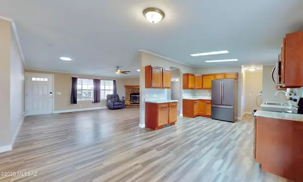 12740 N Luther Avenue, Marana, AZ 85653