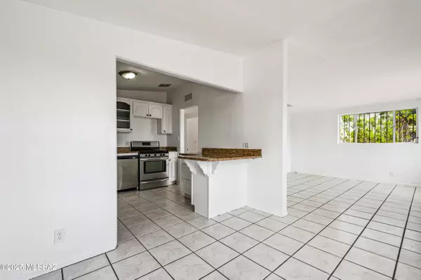 Tucson, AZ 85719,1229 E 13th Street