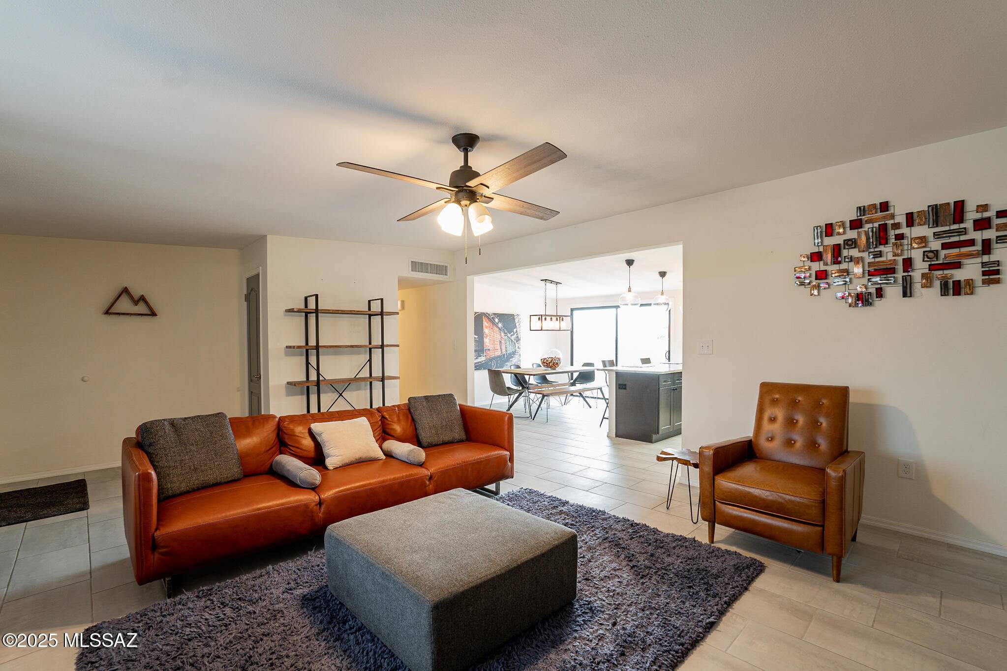 Tucson, AZ 85710,8731 E Colette Street