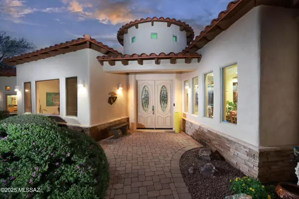 3232 W Tumamoc Drive, Tucson, AZ 85745