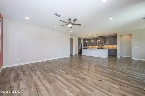 Oro Valley, AZ 85742,2254 W Azure Creek Loop