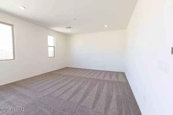 Tucson, AZ 85746,6225 S Raiden Road