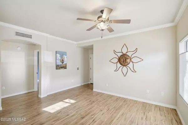 Tucson, AZ 85750,7050 E Sunrise Drive #8106