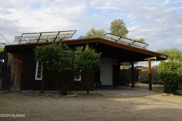 Tucson, AZ 85713,2046 E Silvosa Street