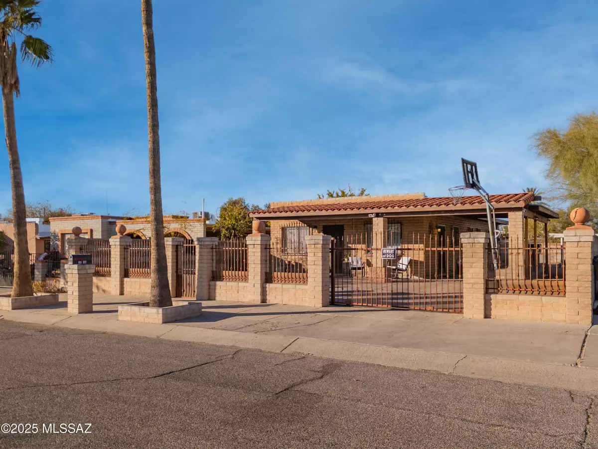 Tucson, AZ 85745,1410 W Sonora Street
