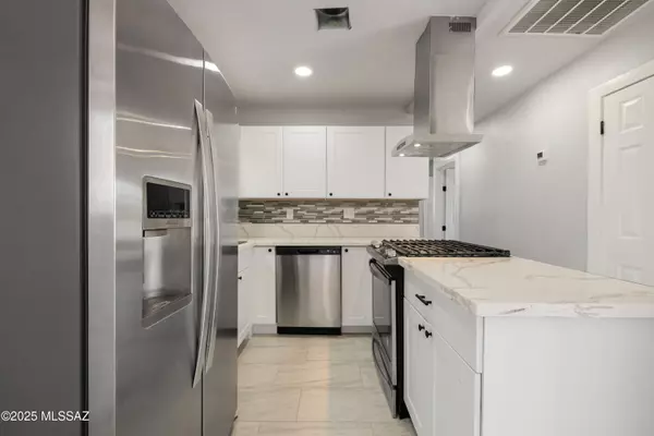 Tucson, AZ 85711,5609 E Juarez Street