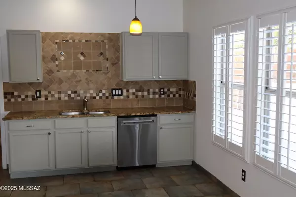 Oro Valley, AZ 85737,10176 N Nine Iron Drive