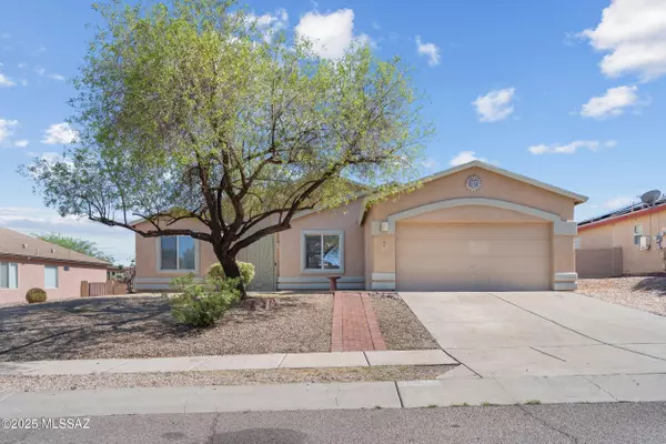 2951 W Calle Rosalinda, Tucson, AZ 85746