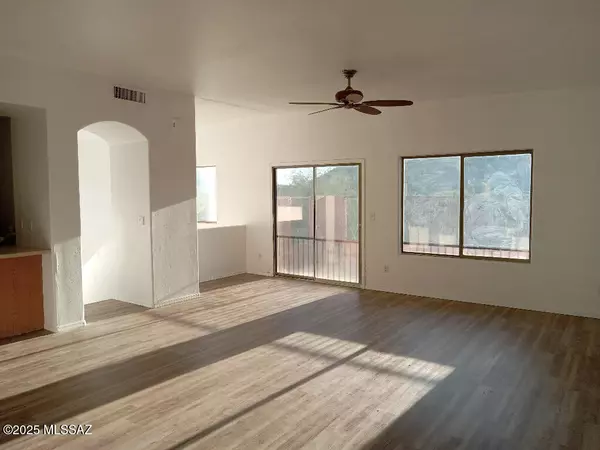 Tucson, AZ 85746,4995 S Terrain Drive