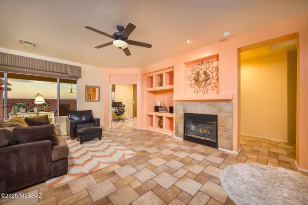 Tucson, AZ 85743,8064 W Greensleeves Way