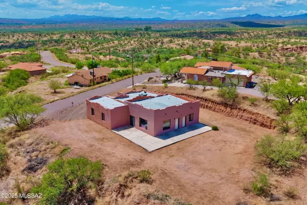 Rio Rico, AZ 85648,886 Oaxaca Court