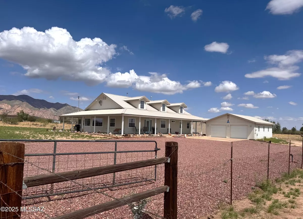 Pearce, AZ 85625,743 W March Street