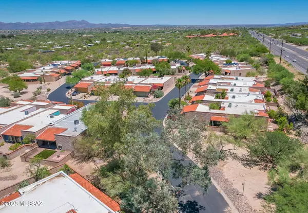 Tucson, AZ 85704,8536 N CALLE TIOGA