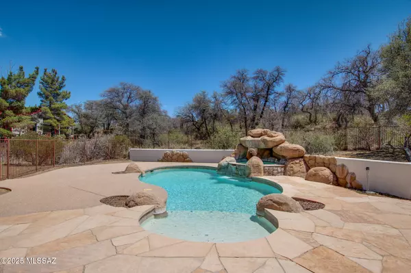 320 N Estill Drive, Oracle, AZ 85623