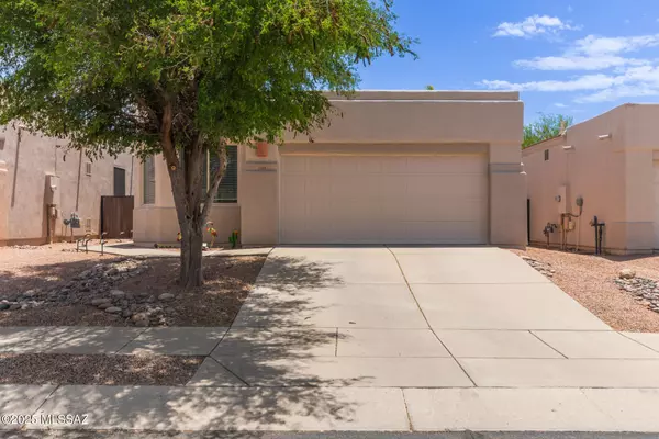 7348 E Placita Del Animo, Tucson, AZ 85715