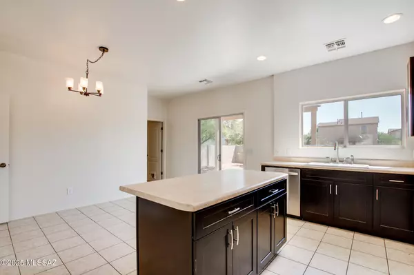 Tucson, AZ 85756,6257 E Stonechat Drive