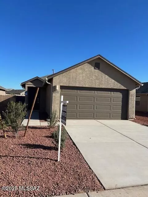 34303 S Incus Road, Red Rock, AZ 85145