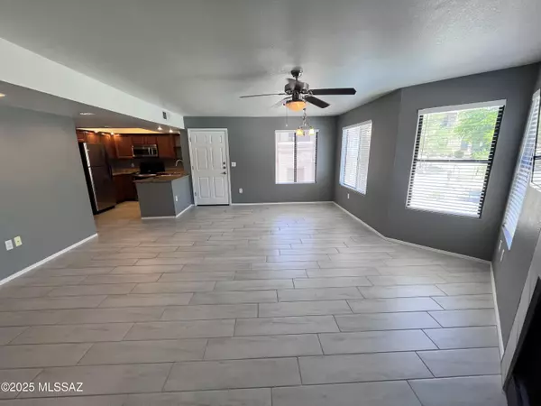 Tucson, AZ 85750,7255 N Snyder Road #1202