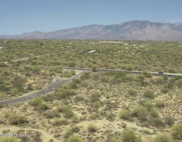 Tucson, AZ 85755,TBD N La Cholla Boulevard