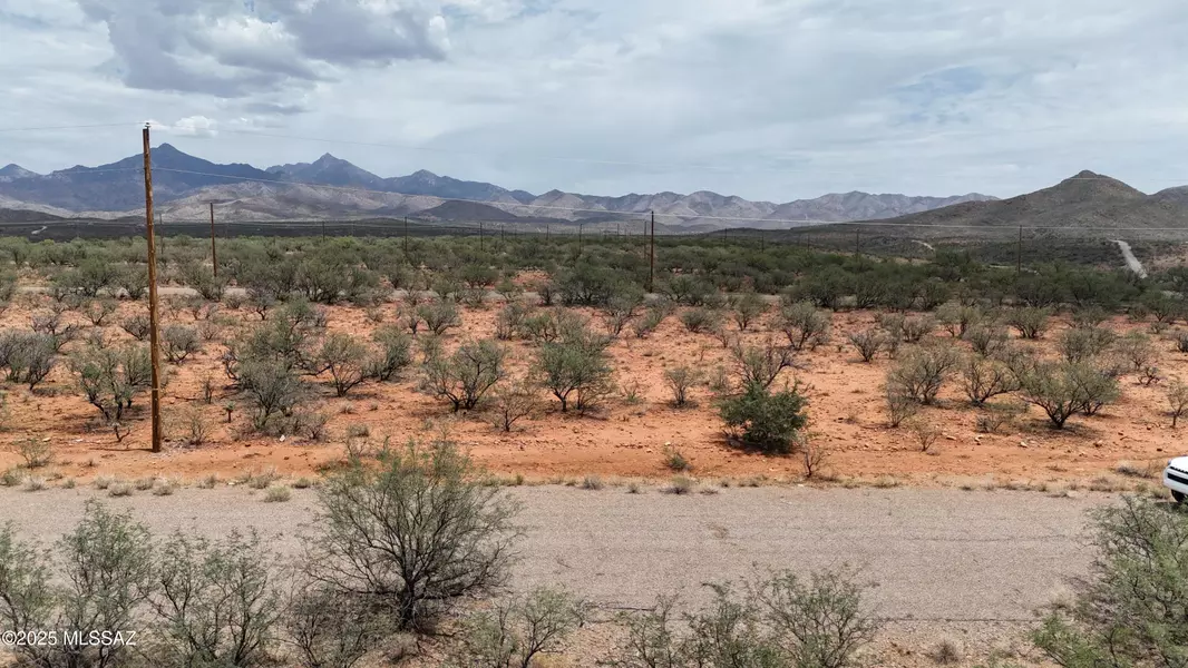 399 Via Durazno #5, Rio Rico, AZ 85648