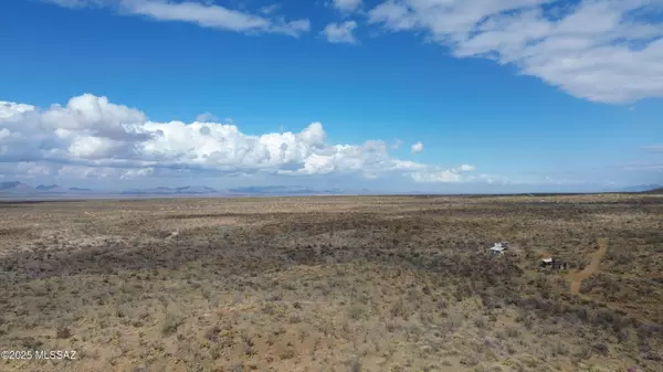 Tucson, AZ 85736,20acres S Garvey Road #-