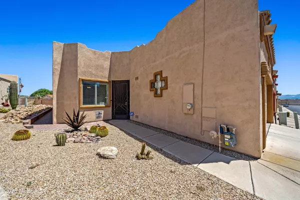 Green Valley, AZ 85614,666 W Woodfield Court