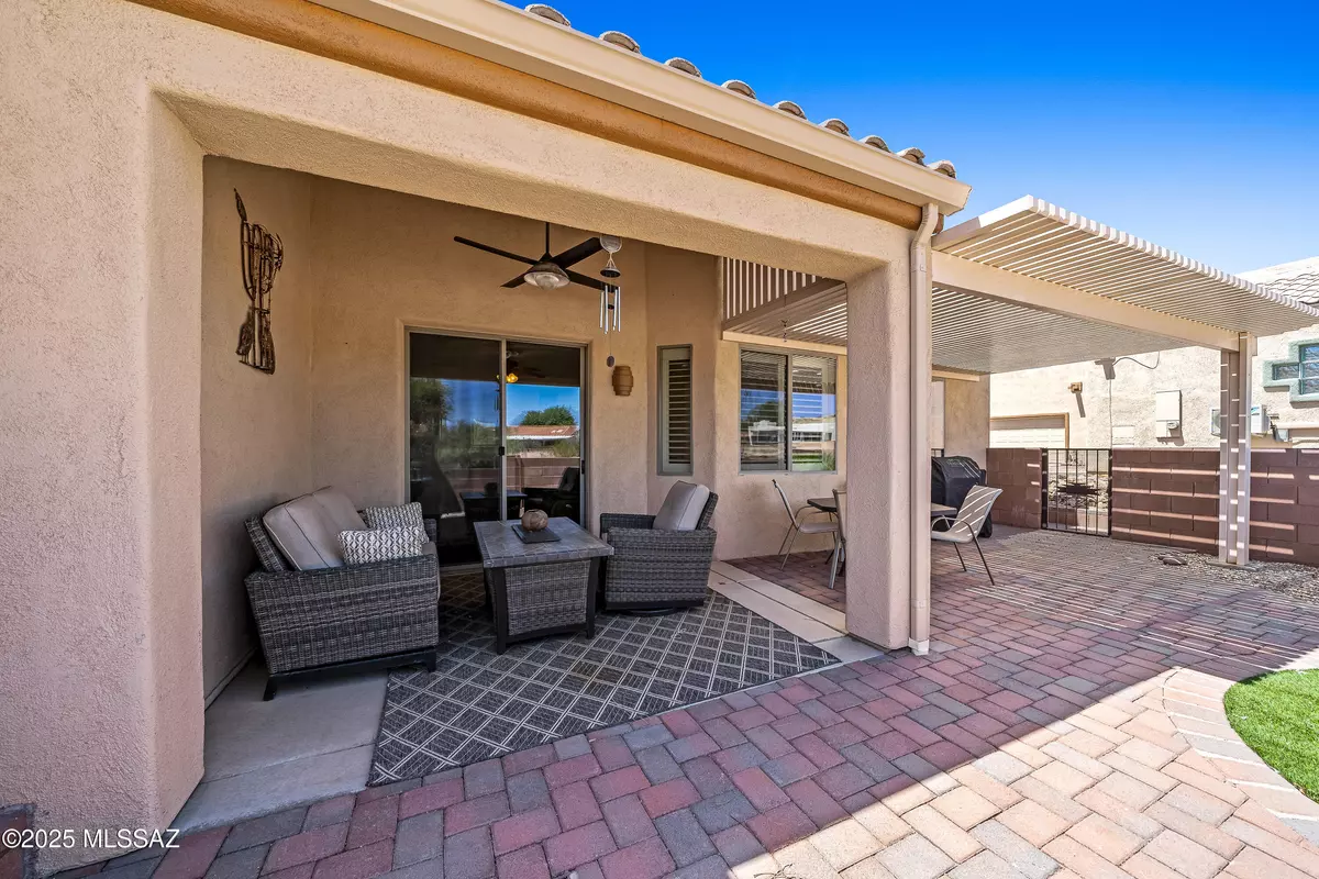 Green Valley, AZ 85614,666 W Woodfield Court