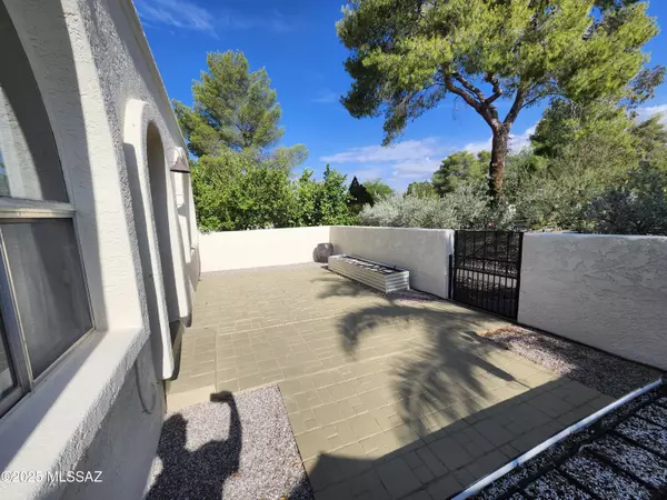 Tucson, AZ 85750,8029 Shadow Lane Lane