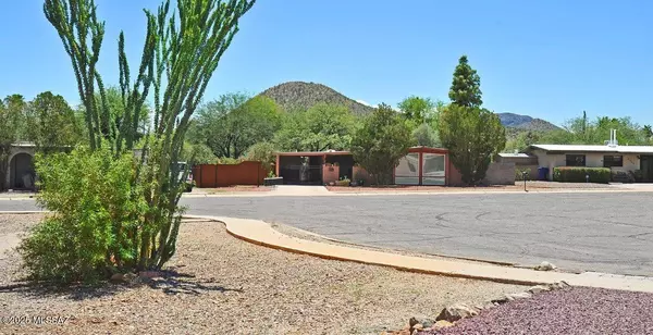 Tucson, AZ 85745,2614 W Calle Puebla