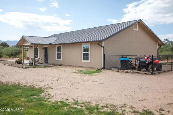 Benson, AZ 85602,1960 W Willow Way