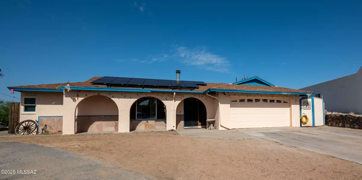 7327 N Iron Bell Place, Tucson, AZ 85741