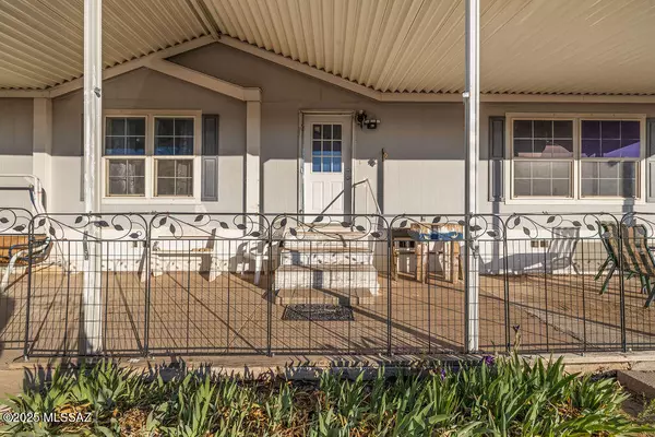 Tucson, AZ 85735,1941 S Calle Pomo