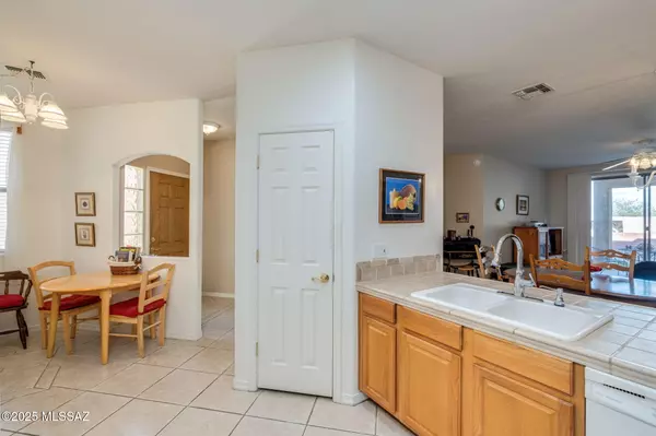 Green Valley, AZ 85614,1224 N Laramie Lane