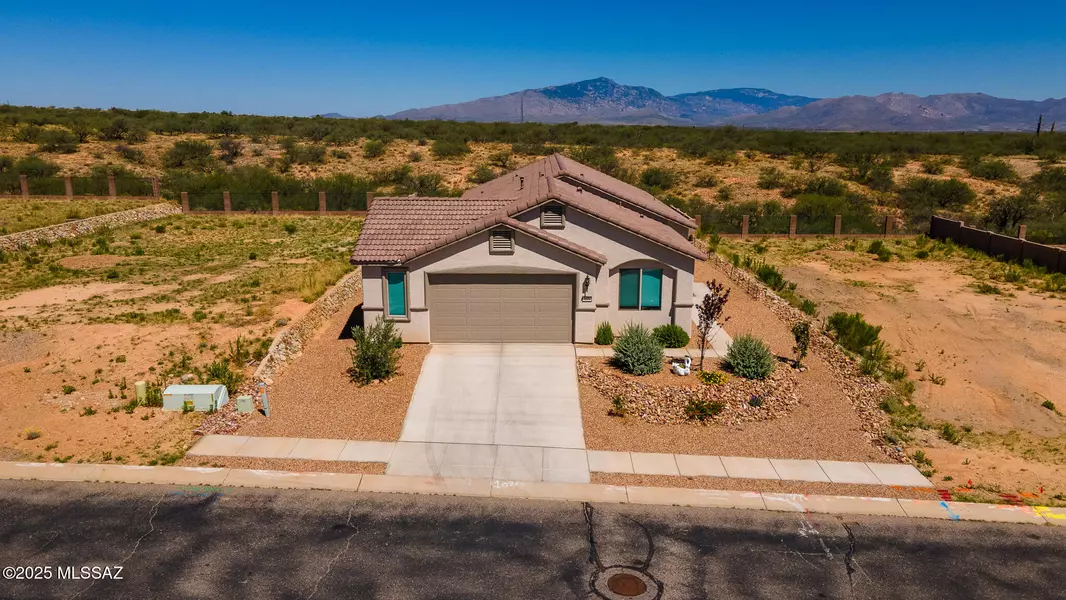 955 S Stalactites Circle, Benson, AZ 85602