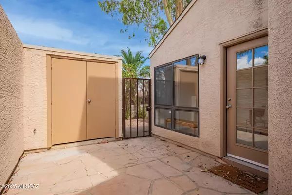 Tucson, AZ 85715,7612 E Callisto Circle #UNIT 56