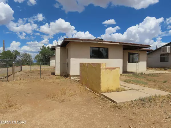 Oracle, AZ 85623,999 N Calle Manzanita