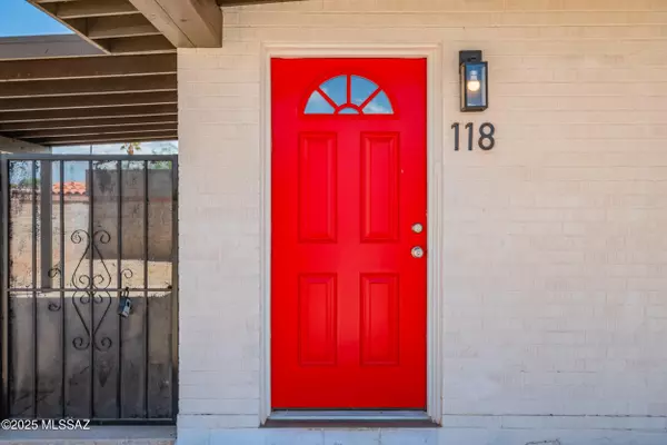 Tucson, AZ 85756,118 E Susana Street