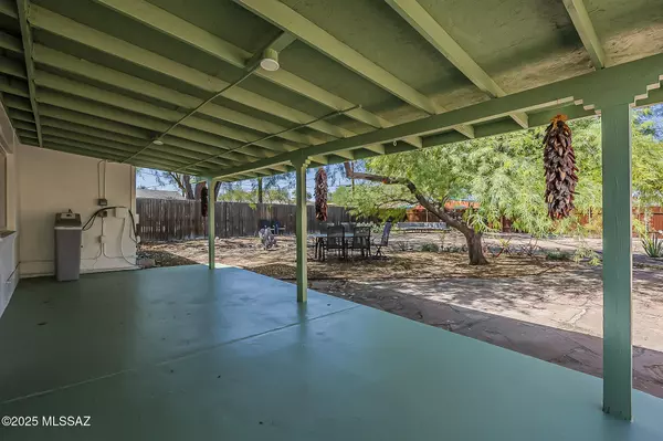 Tucson, AZ 85719,2325 N Hampton Street