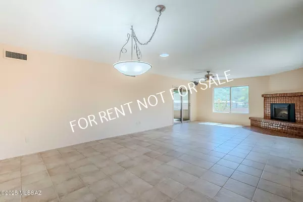Tucson, AZ 85750,5084 N Camino Del Lazo